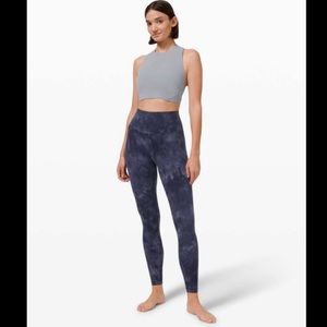 Lululemon Wunder Train High-Rise Tight
25" *Diamond Dye